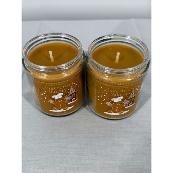 NEW Bath & Body Gingerbread Bakery Holiday Scented Candles 2Pack - Picture 2 of 4